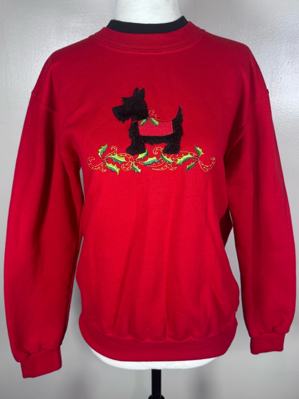 Top Stitch Morning Sun Scottie Dog Appliqué Red Christmas Granny Sweatshirt Sz S
